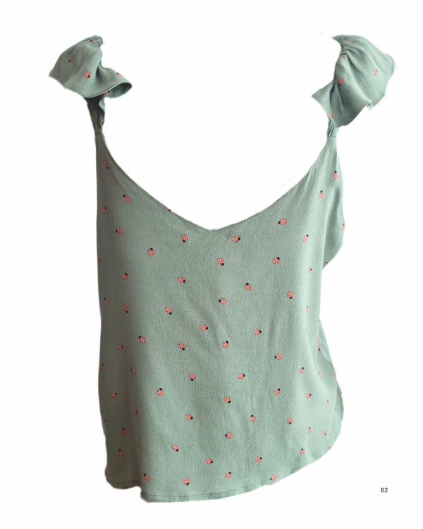 Blusa verde com joaninha da shoulder - Imagem 2